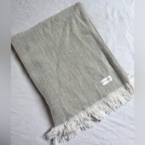 Sferra Blanket